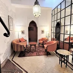 Privatise Jusqu A 5 Personnes A 5 Minutes Place Jemma El Fna Loue Avec Menage Et Petit Dejeuner Compris , Marrakesh Marocco